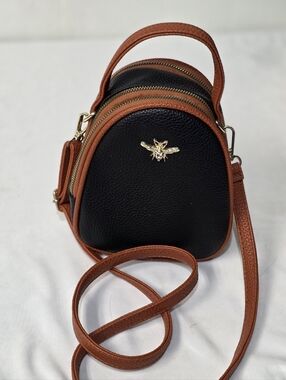 Classic Two-Tone Black and Brown Crossbody Bag With Bee Embellishment